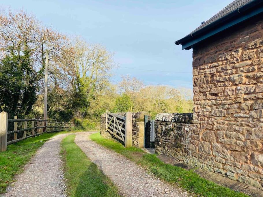 The Chaff House Country Cottage Welsh Newton Common Extérieur photo